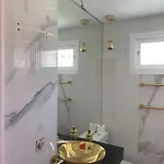 Neptuno Beachfront Appartamento Marbella