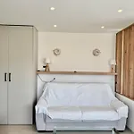Neptuno Beachfront Appartamento Marbella