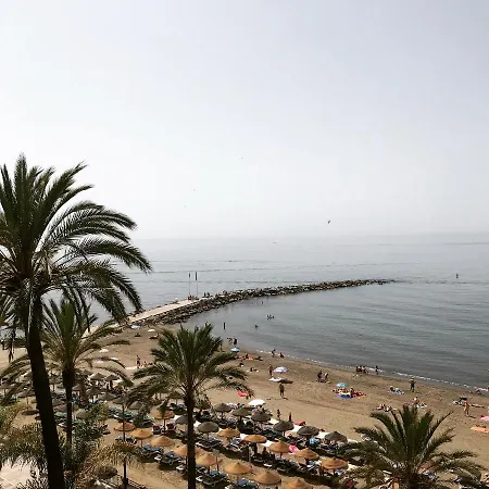 Lägenhet Neptuno Beachfront *