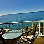 Neptuno Beachfront マルベーリャ