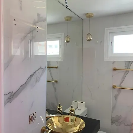 Neptuno Beachfront Apartmán Marbella