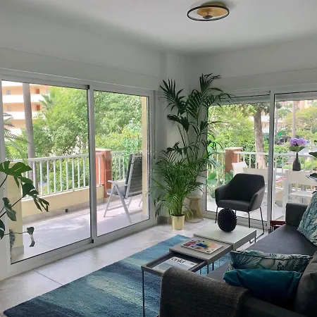 Neptuno Beachfront Apartment