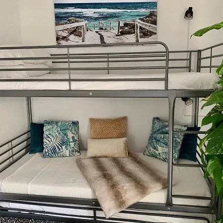 Apartment Neptuno Beachfront Marbella