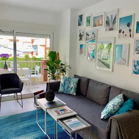 Neptuno Beachfront Apartment *