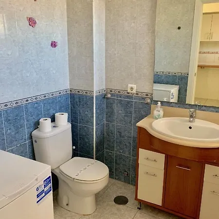 Neptuno & Diana Beachfront Central Suites *
