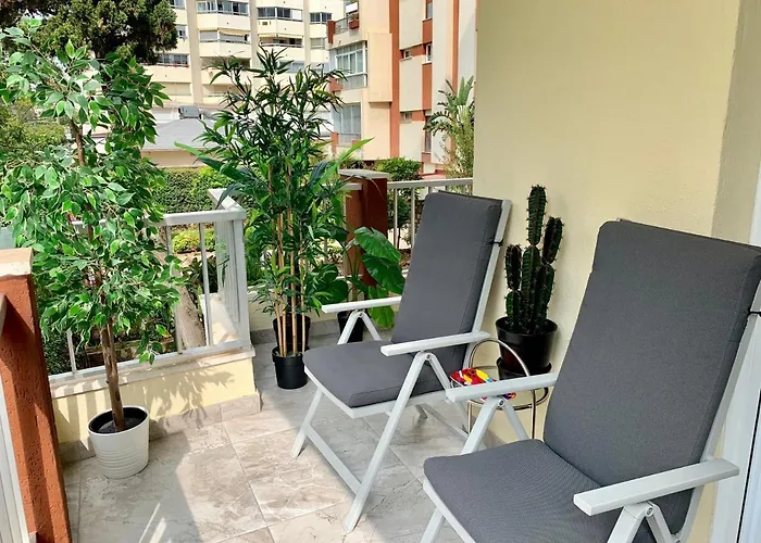 Апартаменты Neptuno Beachfront Марбелья