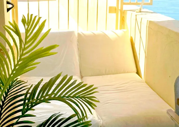 Neptuno Beachfront Апартаменты