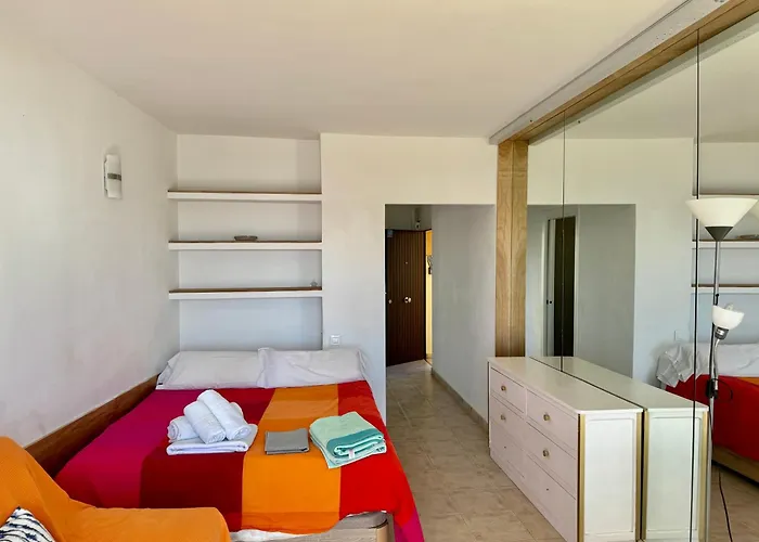 Neptuno Beachfront Апартаменты